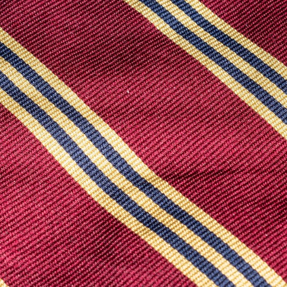 Brooks Brothers 346 100% Silk Tie Maroon Tan Striped Mens Designer Necktie USA - Picture 5 of 5
